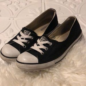 Converse all star size 8